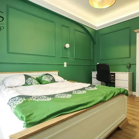 Comfortable Close To The Main Square * كراكوفيا